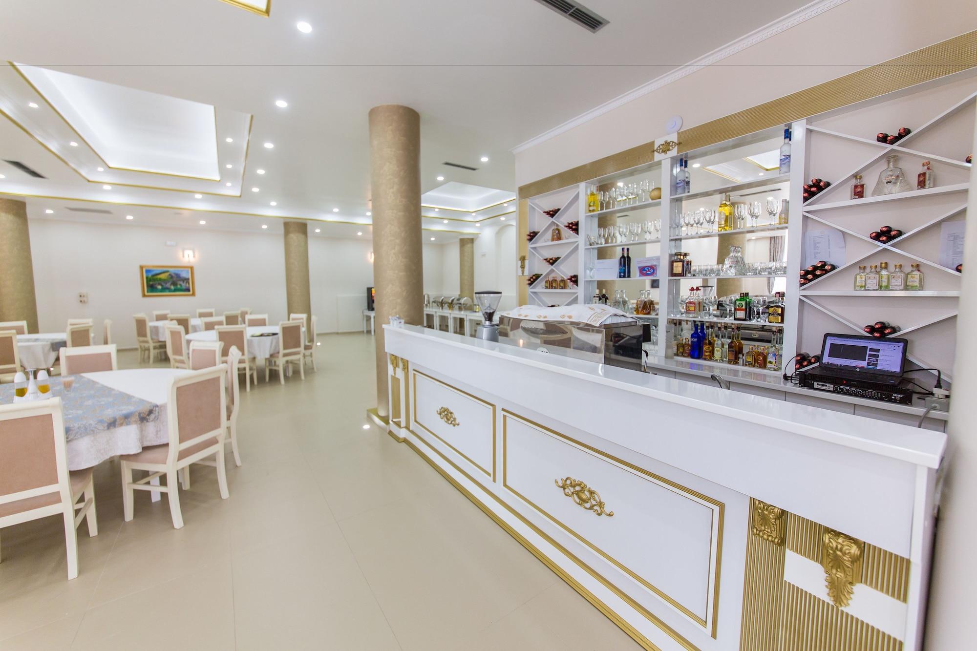 Hotel Belagrita Berat Exterior photo